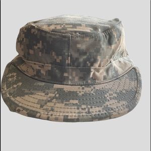 United States Army Camouflage Hat NEW WITH TAGS